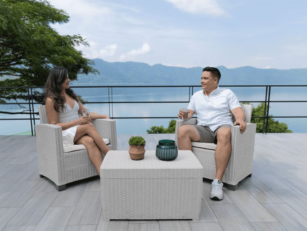 Muebles de acero y fibras naturales en Panamá: el equilibrio entre estilo y utilidad
